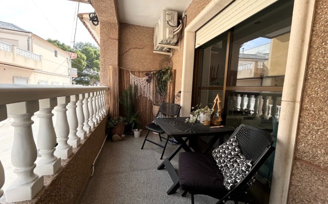 Resale - Apartment -
Torremendo - Costa Blanca