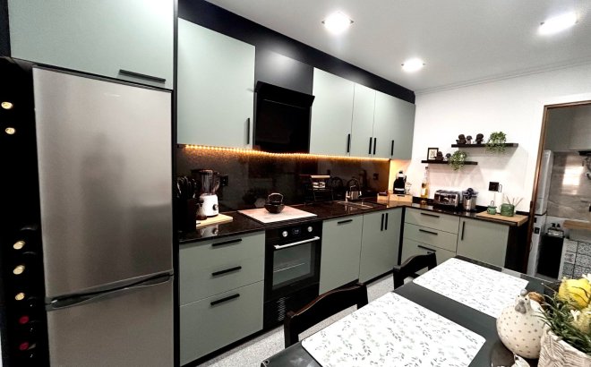 Resale - Apartment -
Torremendo - Costa Blanca