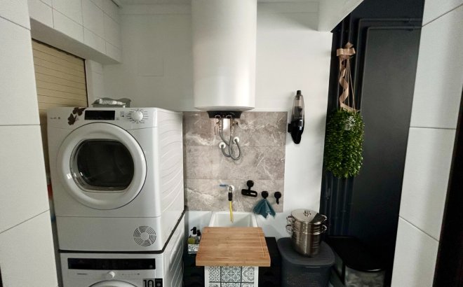 Resale - Apartment -
Torremendo - Costa Blanca