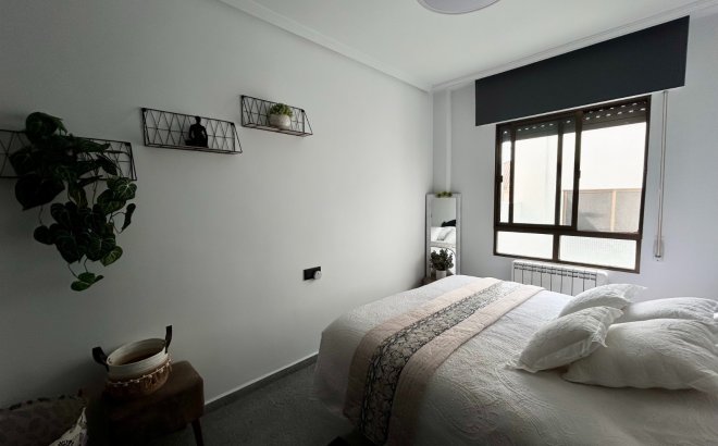 Resale - Apartment -
Torremendo - Costa Blanca