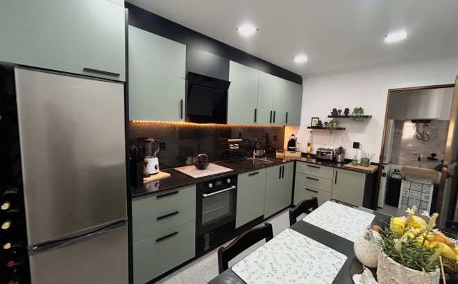 Resale - Apartment -
Torremendo - Costa Blanca