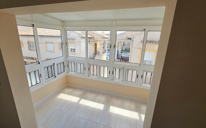 Resale - Apartment -
Orihuela Costa - Costa Blanca