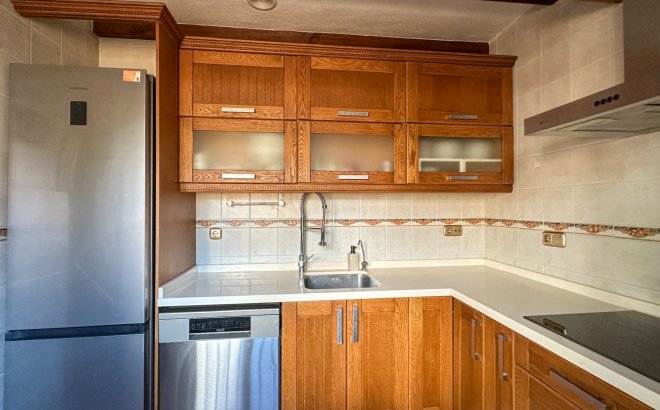 Resale - Town House -
San Miguel de Salinas - Inland
