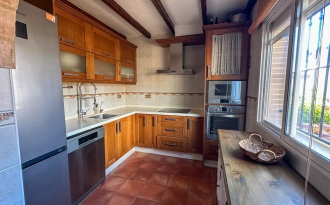 Resale - Town House -
San Miguel de Salinas - Inland