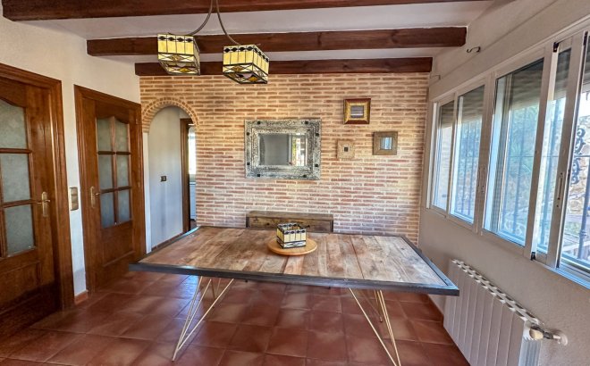 Resale - Town House -
San Miguel de Salinas - Inland