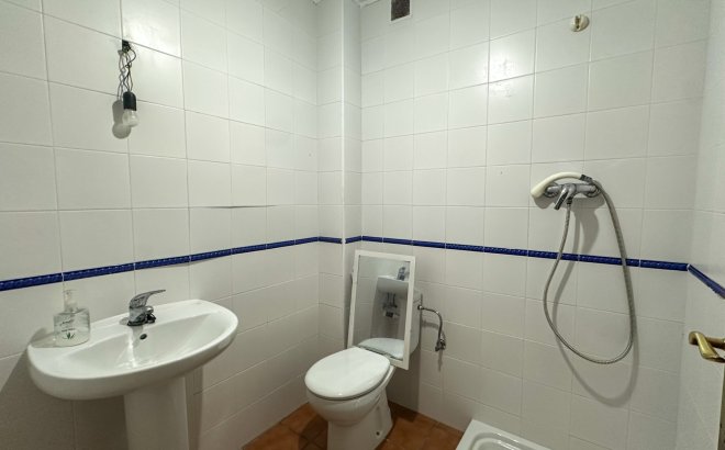 Resale - Town House -
San Miguel de Salinas - Inland