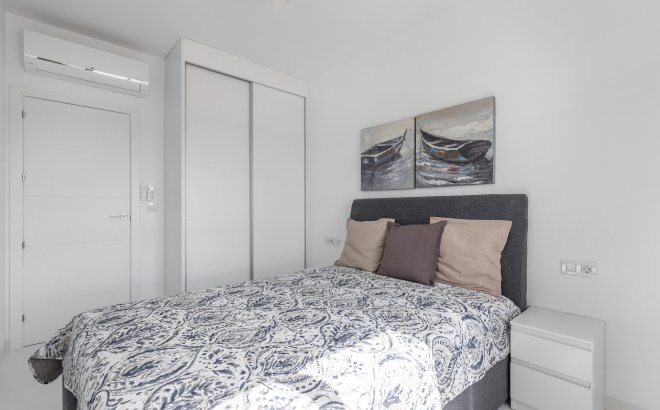 Revente - Appartement -
San Miguel de Salinas - Inland