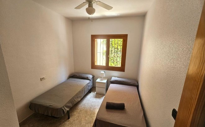Resale - Bungalow -
Orihuela Costa - Playa Flamenca