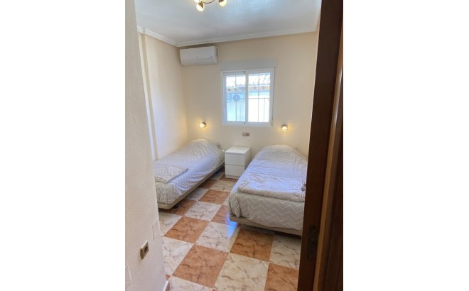 Resale - Bungalow -
Lomas de Caboroig - Costa Blanca