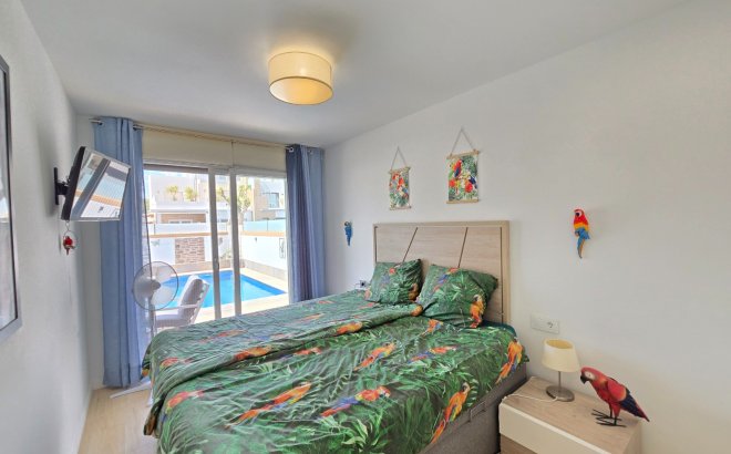 Revente - Villa -
Pilar de la Horadada - Costa Blanca