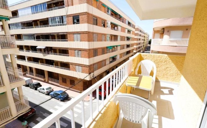 Resale - Apartment -
Torrevieja - Costa Blanca