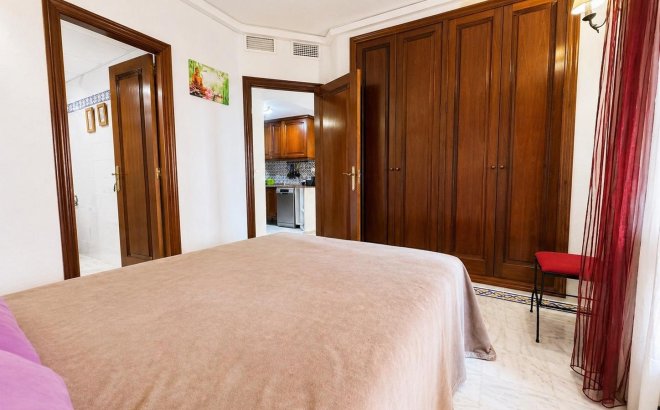 Resale - Apartment -
Torrevieja - Los Frutales