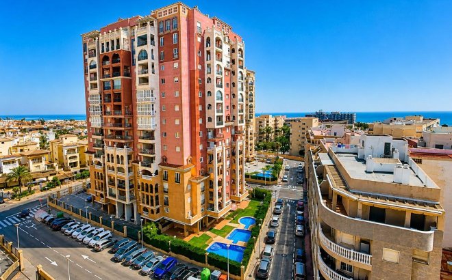 Resale - Apartment -
Torrevieja - Los Frutales