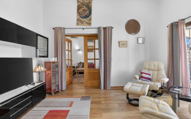 Resale - Villa -
Torrevieja - Costa Blanca
