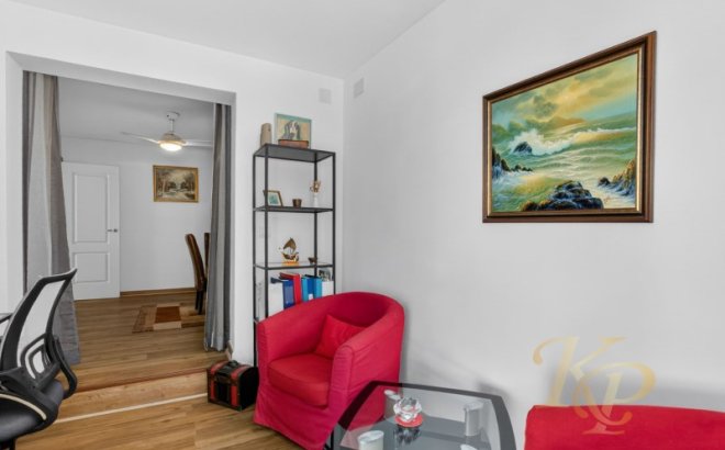 Resale - Villa -
Torrevieja - Costa Blanca