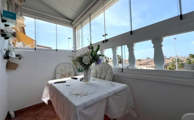 Resale - Bungalow -
Torrevieja - Aguas Nuevas