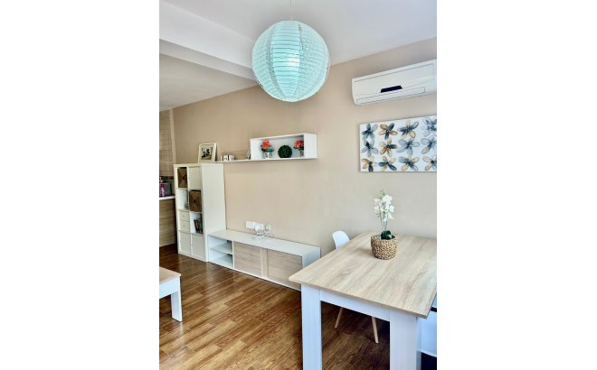 Resale - Apartment -
Torrevieja - Sector 25