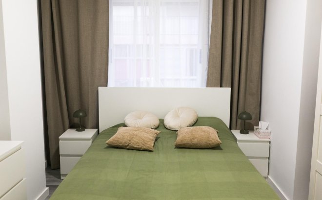 Resale - Apartment -
Torrevieja - Centro