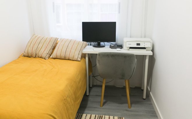Resale - Apartment -
Torrevieja - Centro