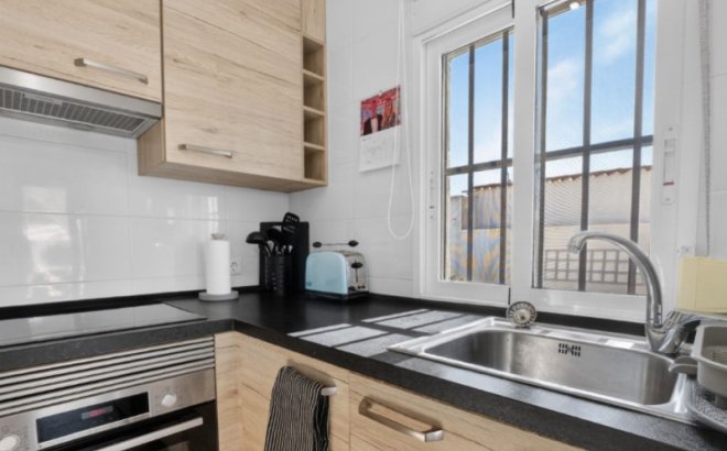Resale - Villa -
Torrevieja - Costa Blanca