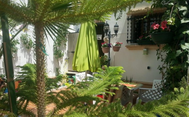 Resale - Town House -
Orihuela Costa - PAU 8