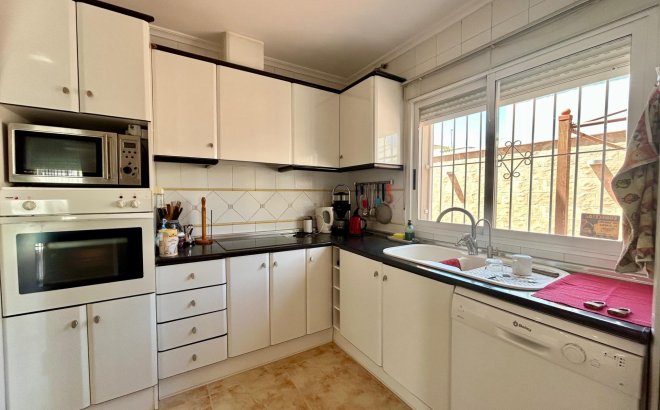 Resale - Villa -
Torrevieja - San Luis