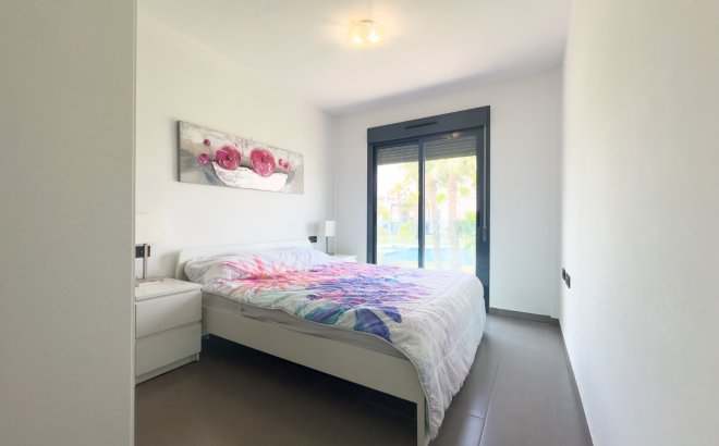 Resale - Apartment -
La Zenia - Costa Blanca