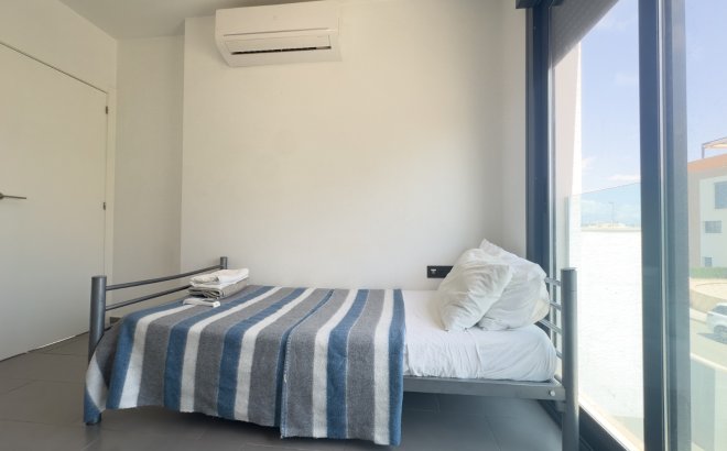 Resale - Apartment -
La Zenia - Costa Blanca