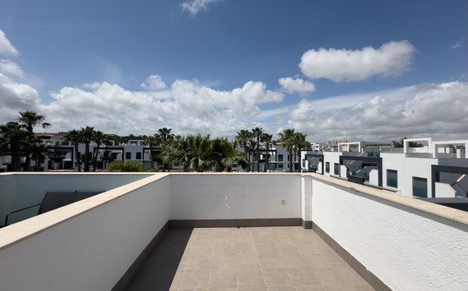 Resale - Apartment -
La Zenia - Costa Blanca