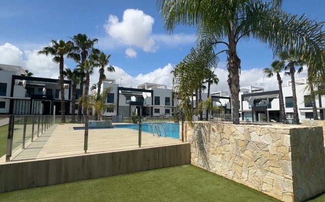 Resale - Apartment -
La Zenia - Costa Blanca