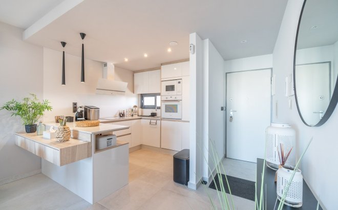 Resale - Apartment -
El Raso - Costa Blanca
