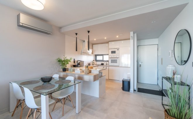 Resale - Apartment -
El Raso - Costa Blanca