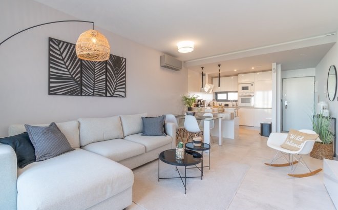 Resale - Apartment -
El Raso - Costa Blanca