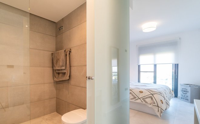 Resale - Apartment -
El Raso - Costa Blanca