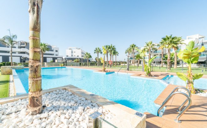 Resale - Apartment -
El Raso - Costa Blanca