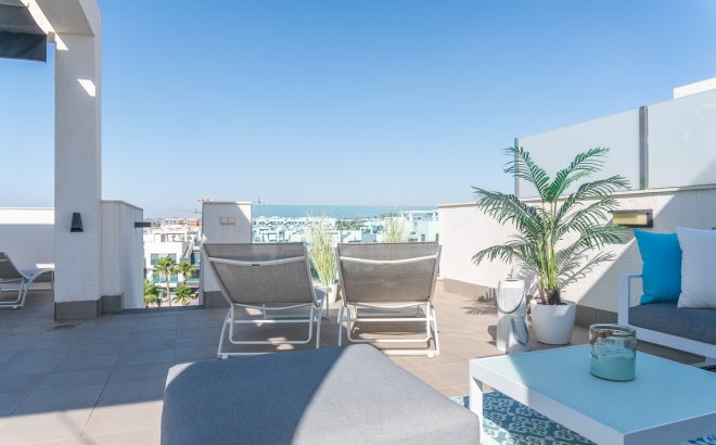 Resale - Apartment -
El Raso - Costa Blanca