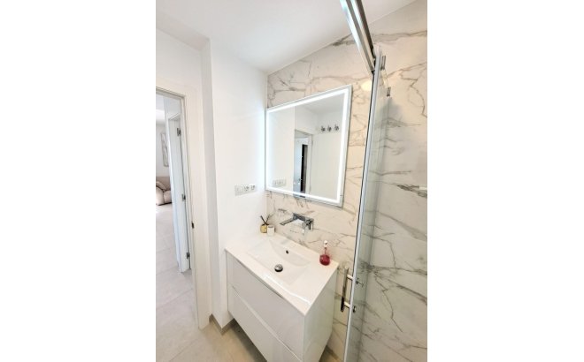 Resale - Penthouse -
San Miguel de Salinas - Costa Blanca