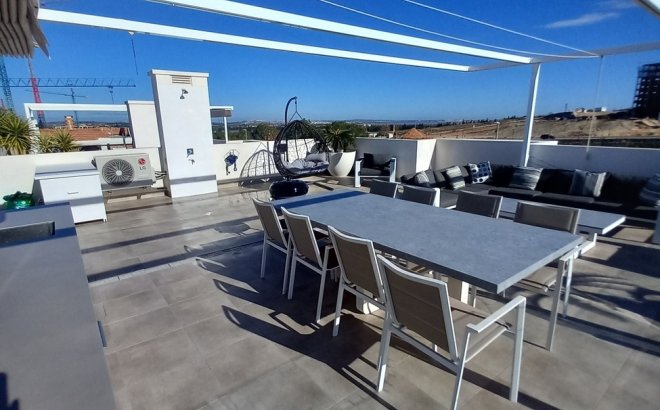 Resale - Penthouse -
San Miguel de Salinas - Costa Blanca