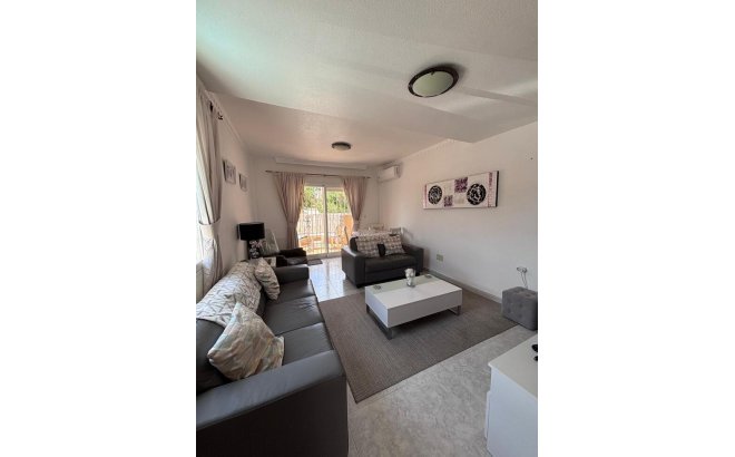 Resale - Town House -
Villamartin - Costa Blanca
