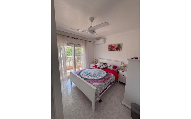 Resale - Town House -
Villamartin - Costa Blanca