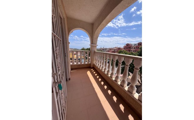 Resale - Town House -
Villamartin - Costa Blanca