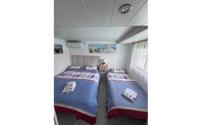 Resale - Town House -
Villamartin - Costa Blanca
