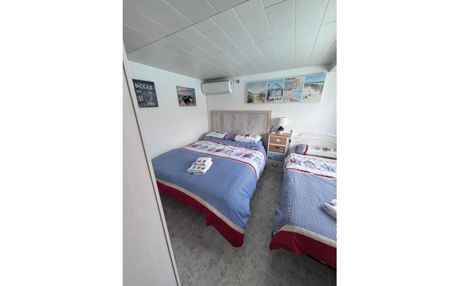 Resale - Town House -
Villamartin - Costa Blanca