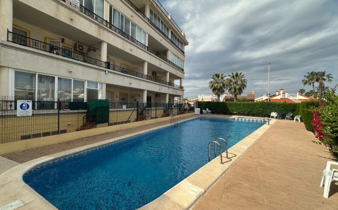 Resale - Apartment -
Orihuela Costa - Costa Blanca