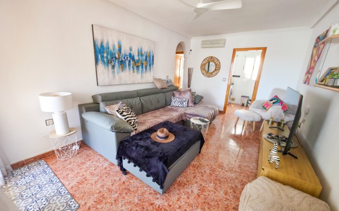 Resale - Apartment -
Vistabella Golf Entre Naranjos - Inland