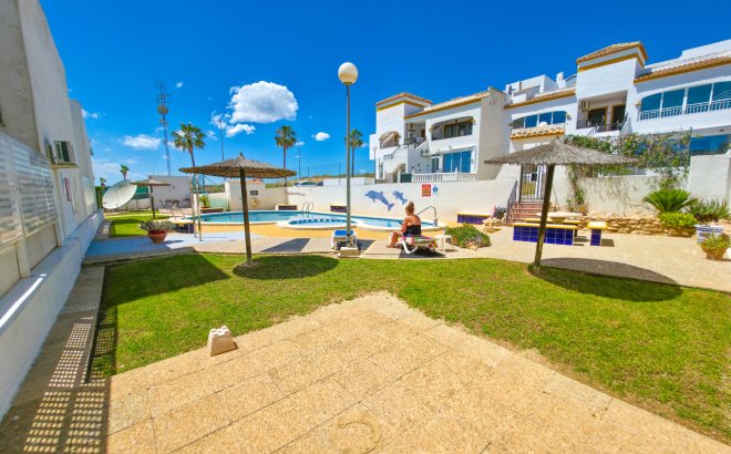 Resale - Apartment -
Vistabella Golf Entre Naranjos - Inland