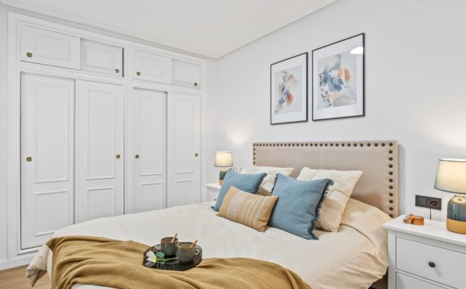 Resale - Apartment -
Orihuela Costa - Costa Blanca