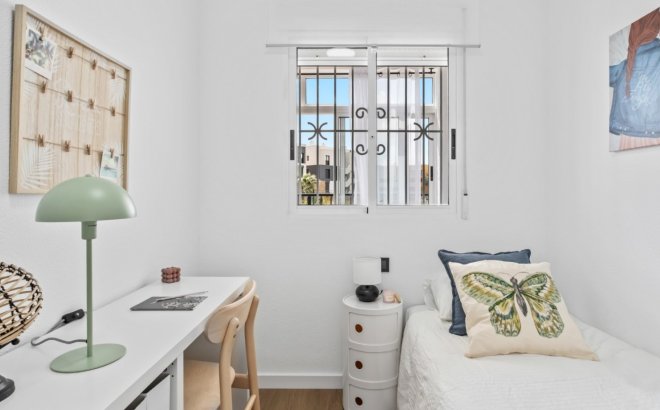 Resale - Apartment -
Orihuela Costa - Costa Blanca