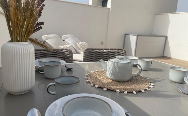 Resale - Penthouse -
Orihuela Costa - Las Filipinas