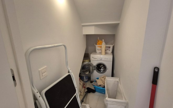 Resale - Villa -
Torrevieja - Costa Blanca